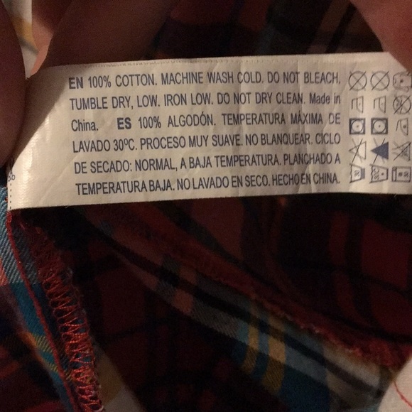 Forever 21 Plaid Button-Down - Picture 4 of 4